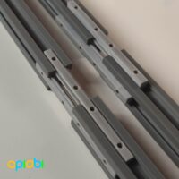 Conector recto de 100 mm para perfiles en T 2020 - M4 | Espesor 5mm y 9mm