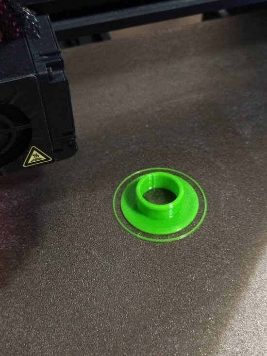 Clip-on tarpaulin eyelets | Sturdy, no tools required