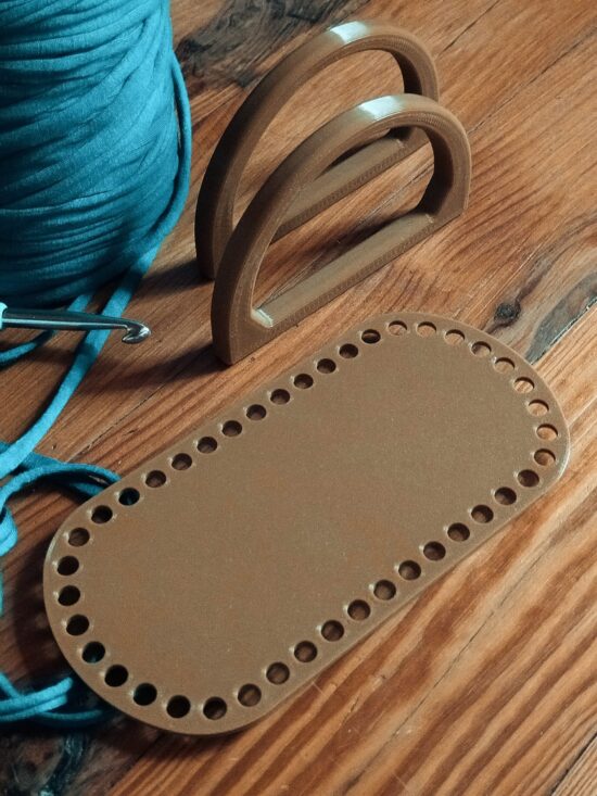 Handmade-ApiObi-STL-basket-handles-crochet-trapilho-wool-DIY-bag-base Fond / base et poignées / anses pour sac à crocheter soi-même