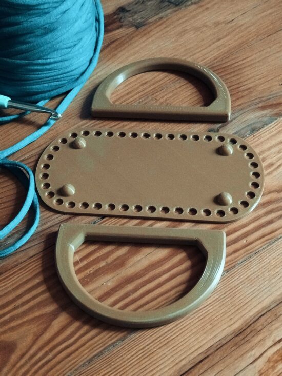 Hecho-a-mano-ApiObi-STL-cesta-maneja-ganchillo-trapilho-lana-DIY-base-del-bolso Fond / base et poignées / anses pour sac à crocheter soi-même